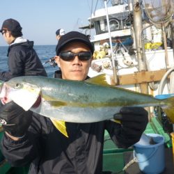 真祐丸 （しんゆうまる） 釣果