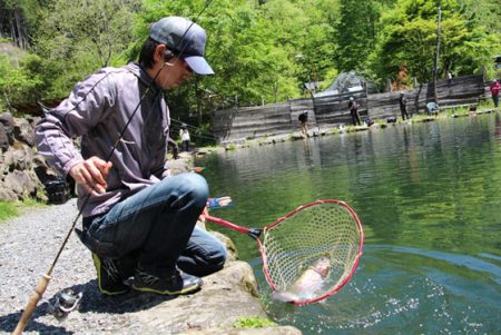 小菅トラウトガーデン 釣果