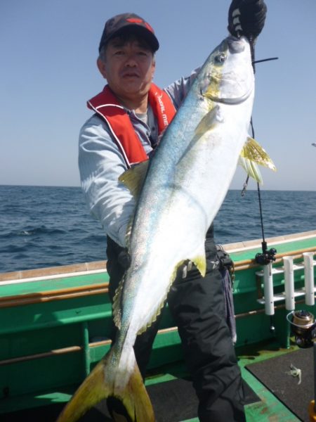 真祐丸 （しんゆうまる） 釣果