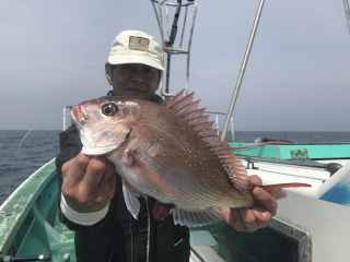 なかくに丸 釣果
