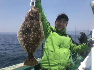 なかくに丸 釣果