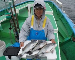 久里浜黒川本家 釣果