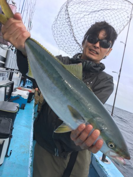 松鶴丸 釣果
