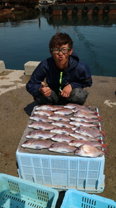魚英 釣果