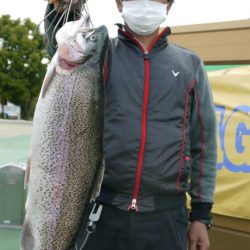 としまえんフィッシングエリア 釣果