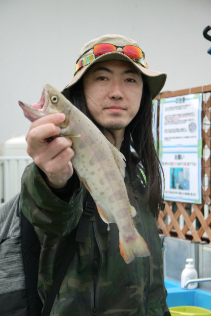 としまえんフィッシングエリア 釣果