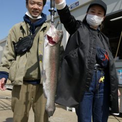 としまえんフィッシングエリア 釣果