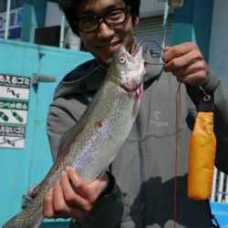 としまえんフィッシングエリア 釣果