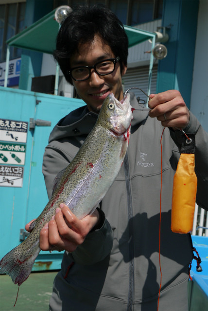 としまえんフィッシングエリア 釣果
