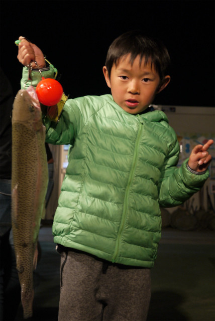 としまえんフィッシングエリア 釣果