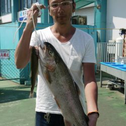 としまえんフィッシングエリア 釣果