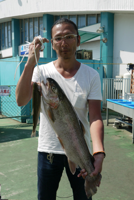 としまえんフィッシングエリア 釣果