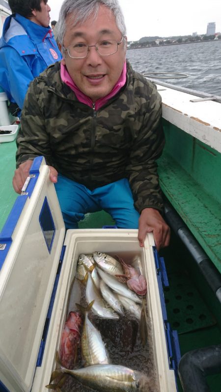 金沢八景鴨下丸 釣果