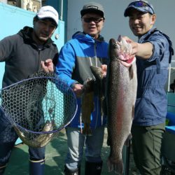 としまえんフィッシングエリア 釣果