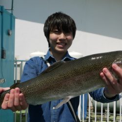 としまえんフィッシングエリア 釣果