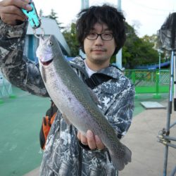 としまえんフィッシングエリア 釣果