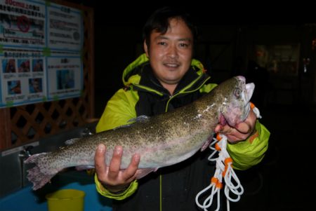 としまえんフィッシングエリア 釣果