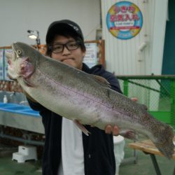 としまえんフィッシングエリア 釣果