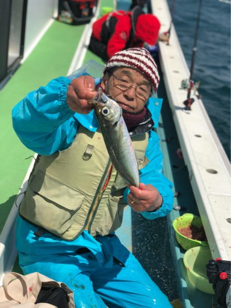 丸万釣船 釣果