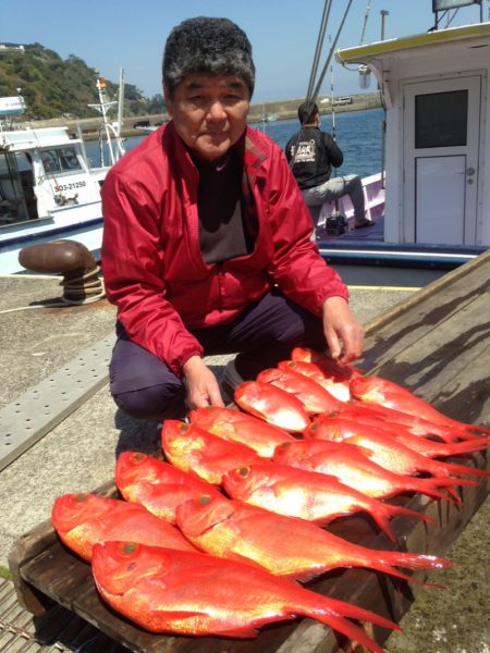 晃山丸 釣果