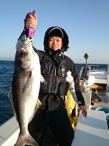 エンペラー 釣果