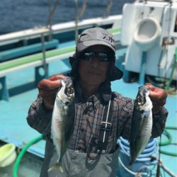 丸万釣船 釣果