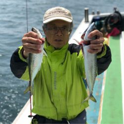 丸万釣船 釣果