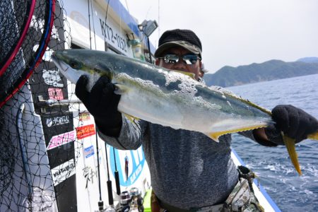 ジギング船 BLUEWATER 釣果