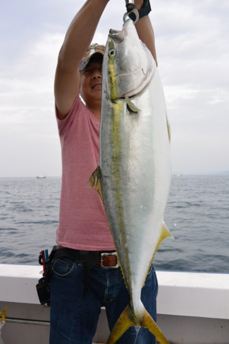 ジギング船 BLUEWATER 釣果