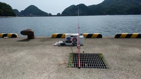 津居山港で撃沈し柴山港へ