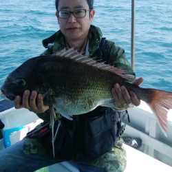 第二美丸　マダイ完全ふかせ