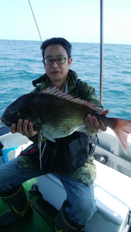 第二美丸　マダイ完全ふかせ