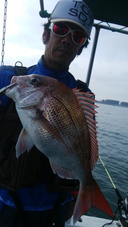 第二美丸　マダイ完全ふかせ