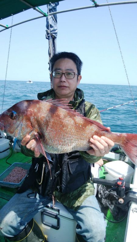 第二美丸　マダイ完全ふかせ