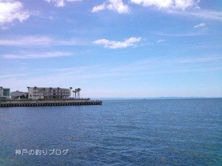 カン付き円錐でウキフカセ