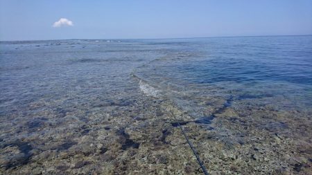 リーフエンドでルアーフィッシング