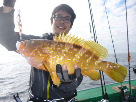 真祐丸 (しんゆうまる) 釣果