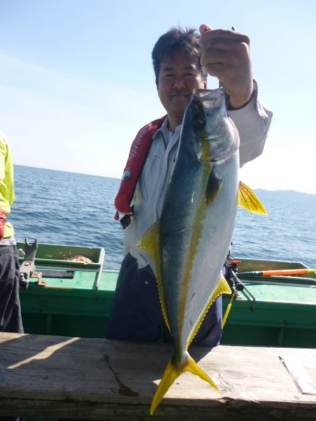 真祐丸 （しんゆうまる） 釣果