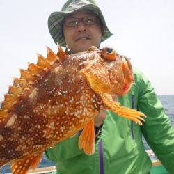 真祐丸 (しんゆうまる) 釣果