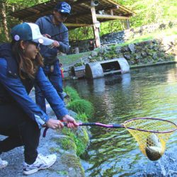 小菅トラウトガーデン 釣果