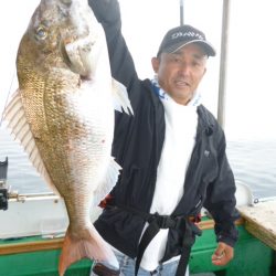 真祐丸 （しんゆうまる） 釣果