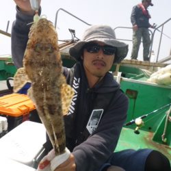 真祐丸 (しんゆうまる) 釣果