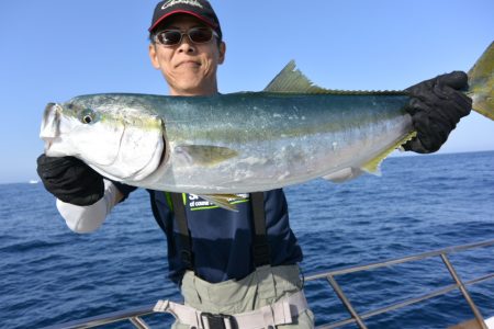 ジギング船 BLUEWATER 釣果