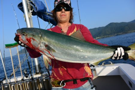 ジギング船 BLUEWATER 釣果