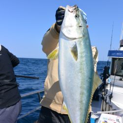 ジギング船 BLUEWATER 釣果