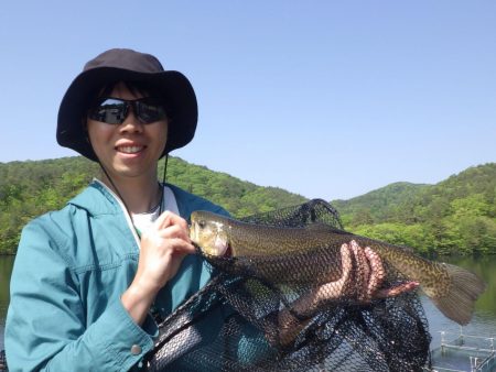 フィッシングレイクたかみや 釣果