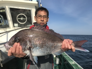 なかくに丸 釣果