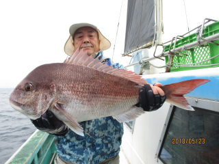 なかくに丸 釣果