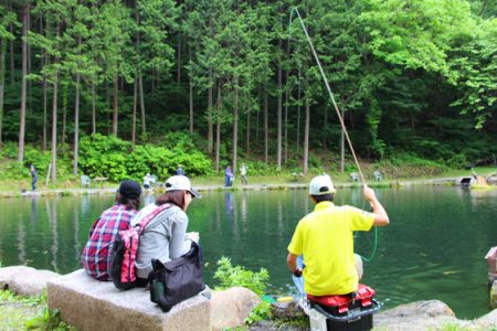 小菅トラウトガーデン 釣果