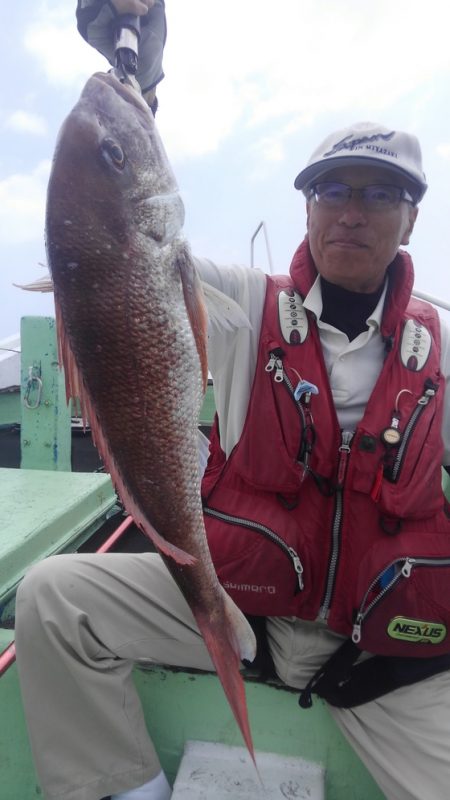 遊漁船 新鋭丸 釣果